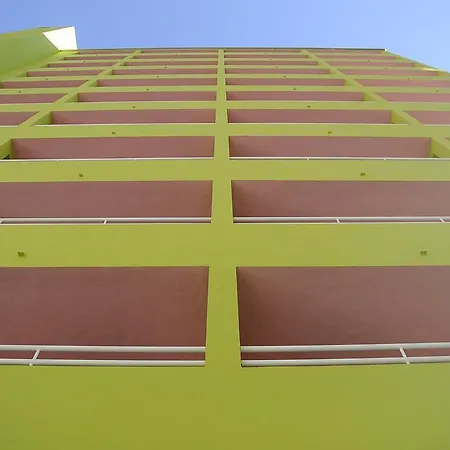 Now Apartament *